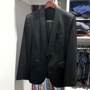 Banana Republic shawl-collar tuxedo, 38S, 32x30